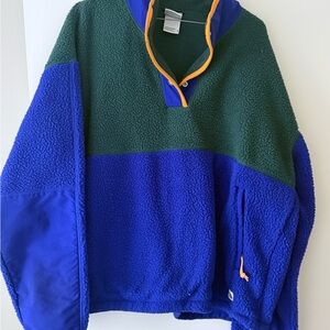 The North Face Green and Blue Crew Neck Sweater with Color-Blocking